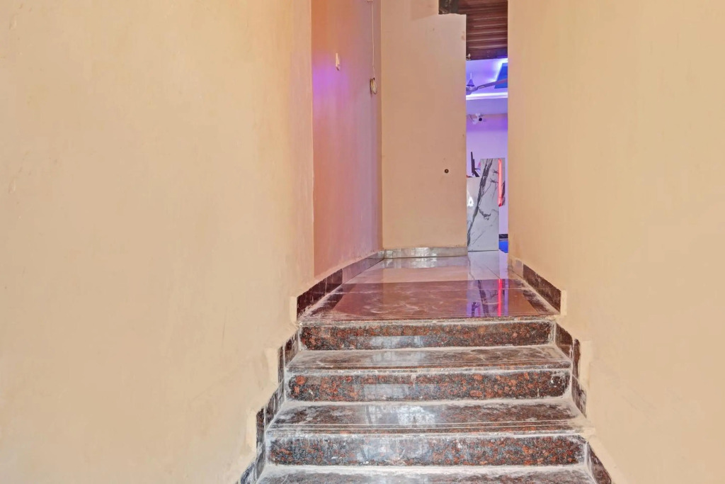 Super Hotel O SAI LEELA RESIDENCY