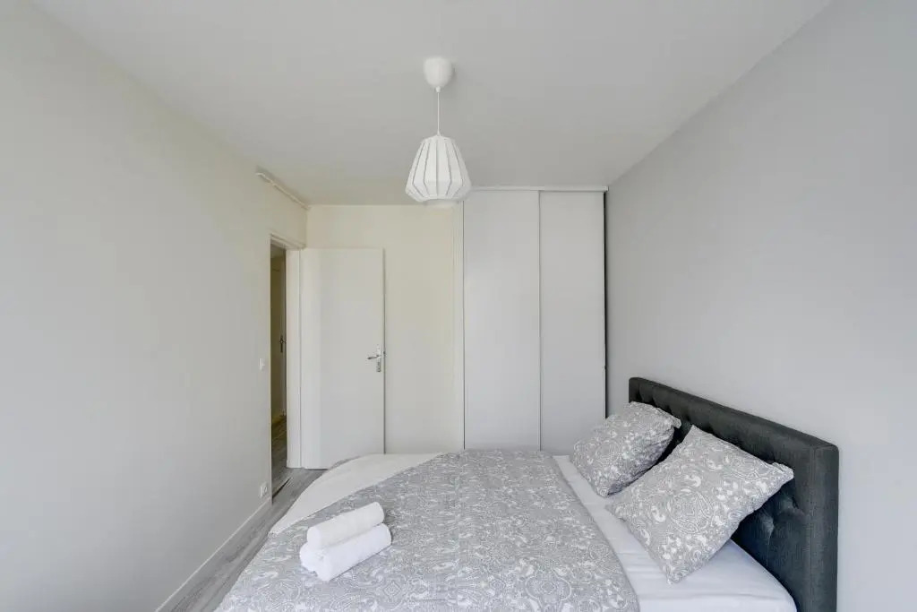 Chic and spacious apart with parking