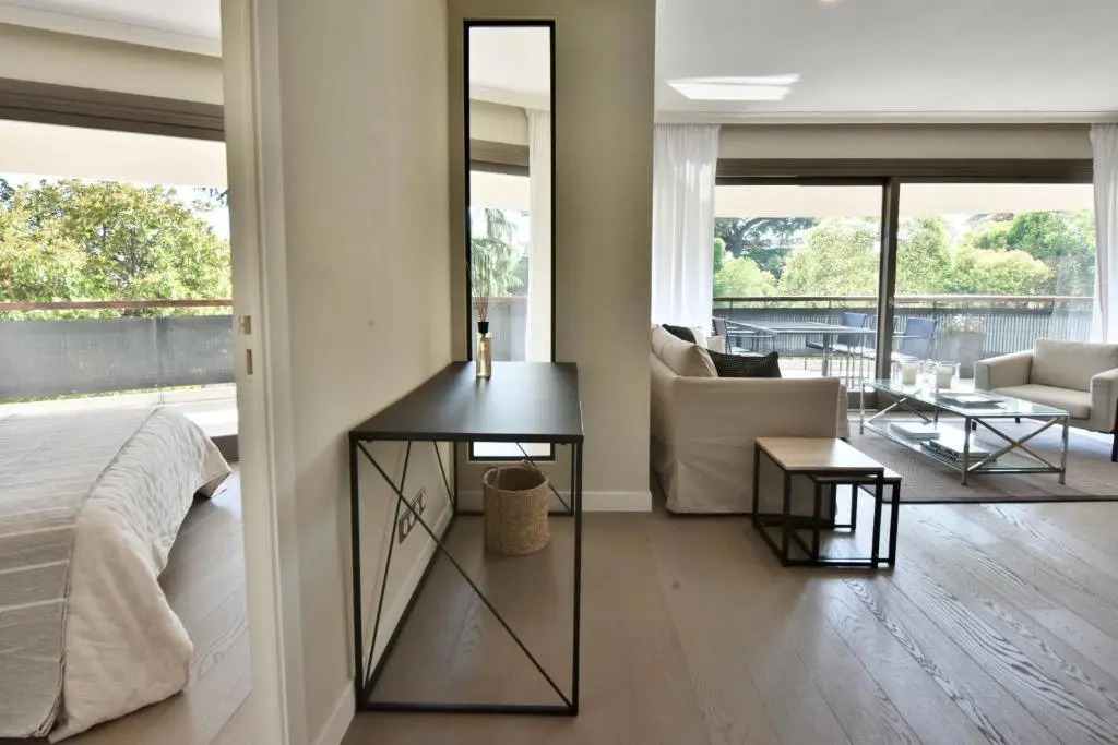 NEW 2 bedrooms 15 minutes to Palais des Festivals and beaches!
