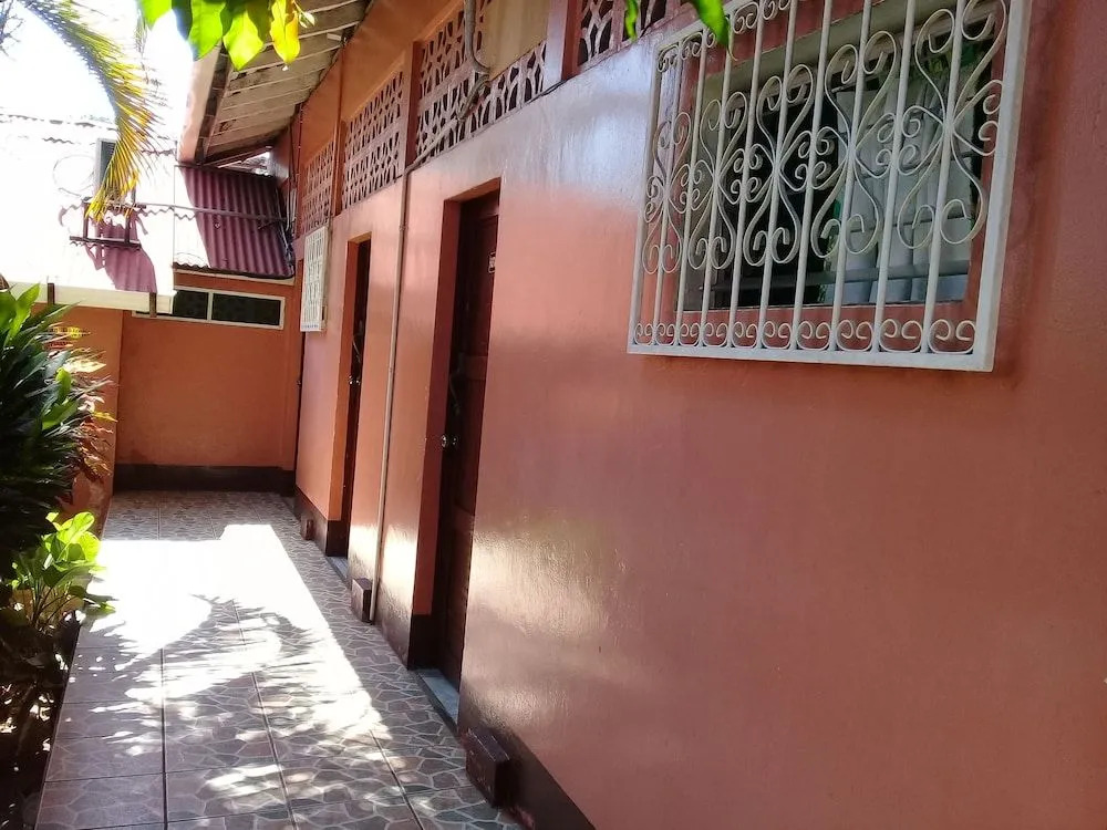 Hotel Central Altagracia