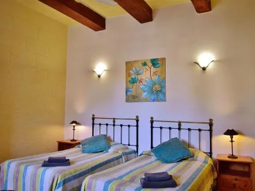 Tal Fanal 2 Bedroom