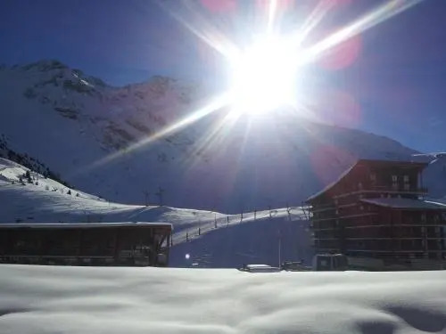 Arc 2000 -location Appartements et de 1 studio avec balcon, vue, ski in off, Wi-Fi