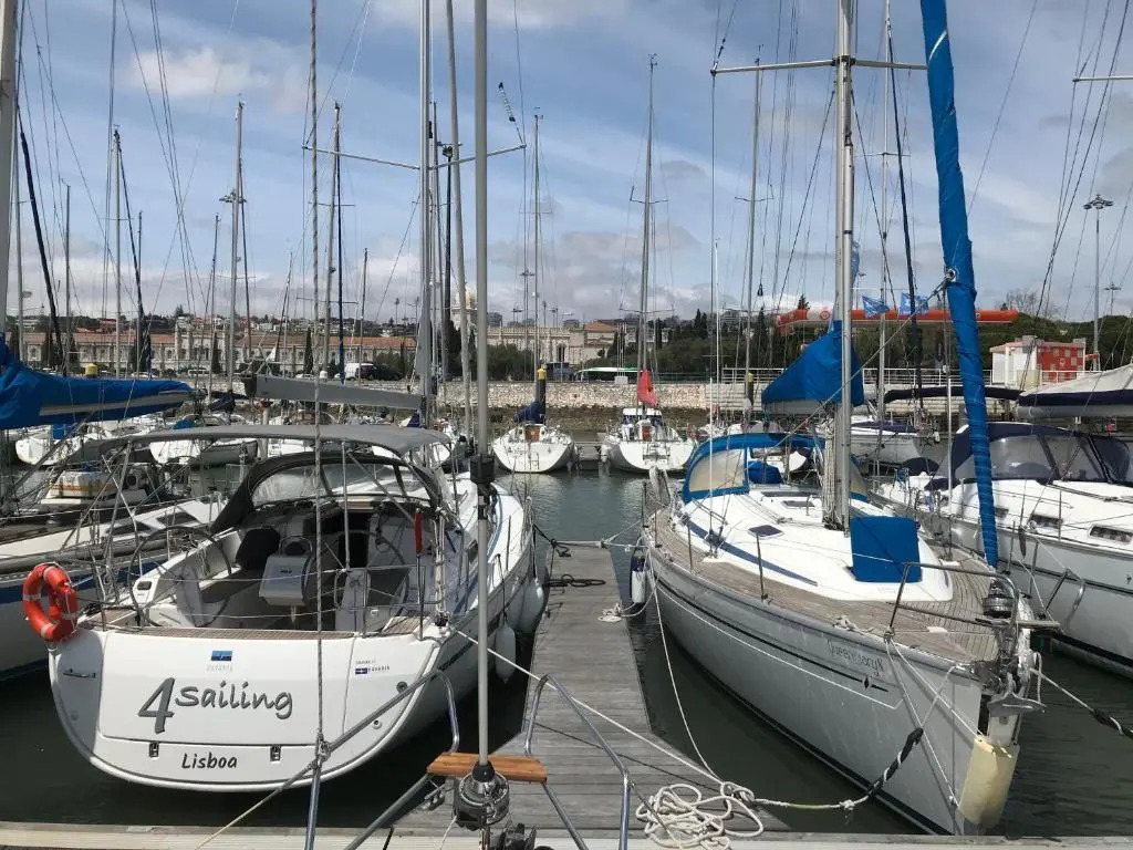 Veleiro Oceanico de 12 m