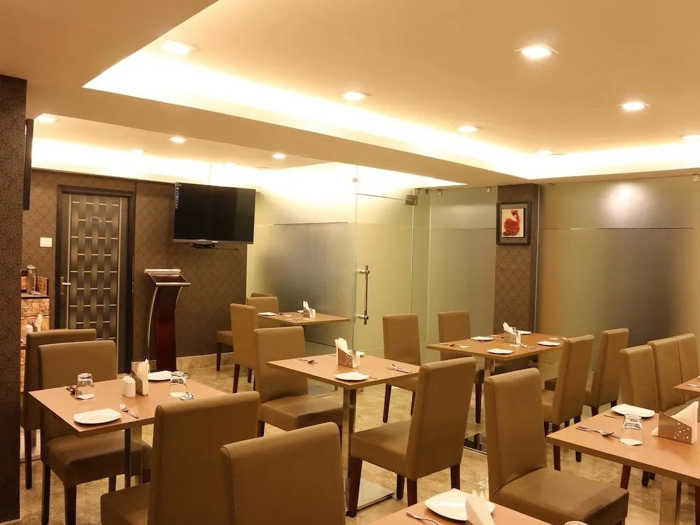 OYO 662 Hotel Comfotel
