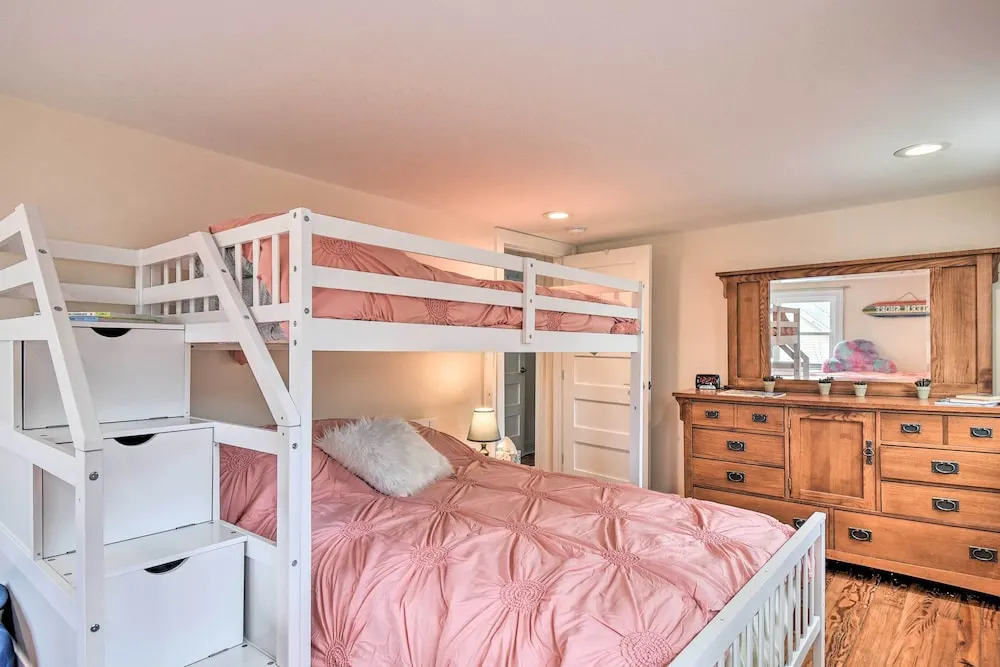 Charming Cape Charles Vacation Rental Home