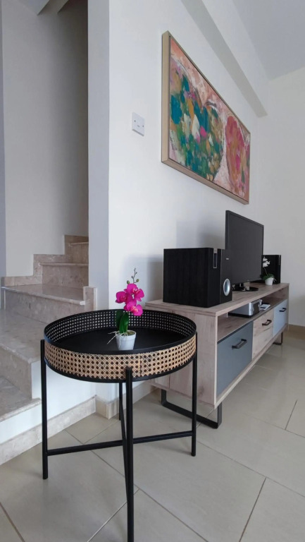Lovely holiday home,Kapparis,2 swimming pools,Wifi