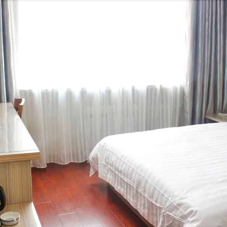 Shell Shijiazhuang Railway Station Xinshizhong Road Hotel