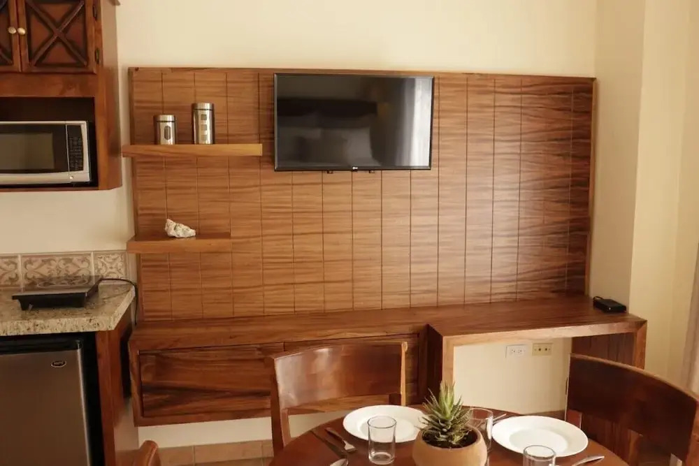 HOTEL COLLI
