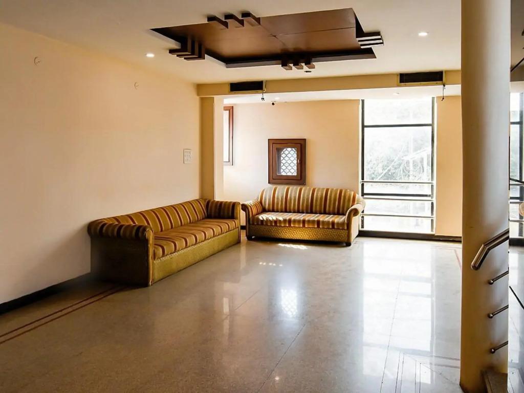 Hotel Surya