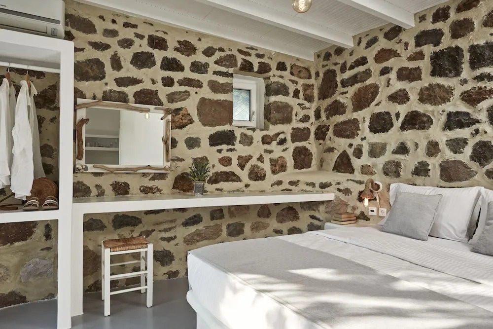 Iliana Olive Branch
