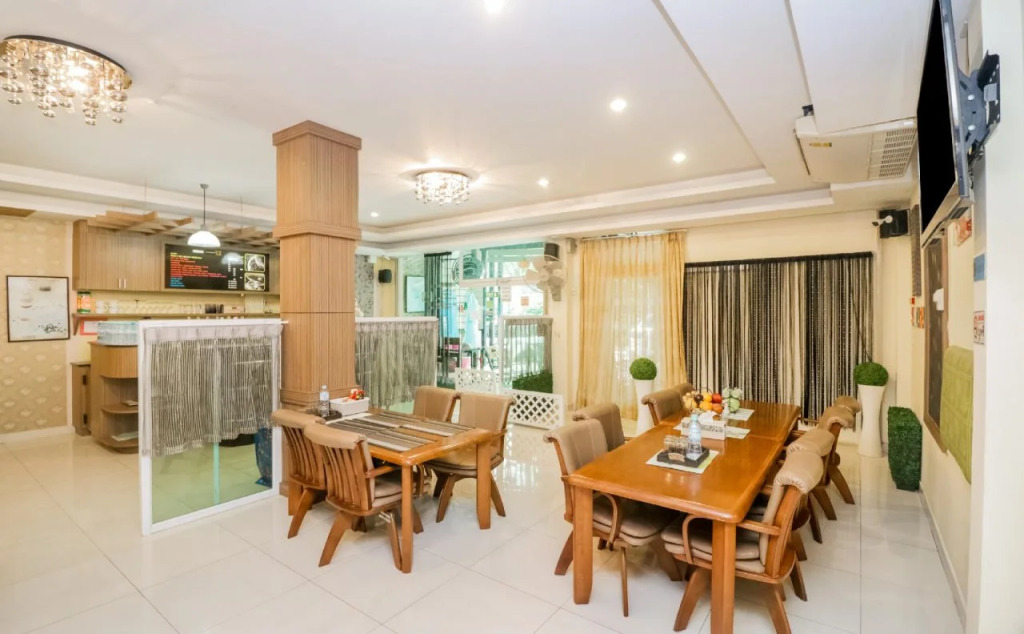 Rivana Boutique by Sandara Pattaya