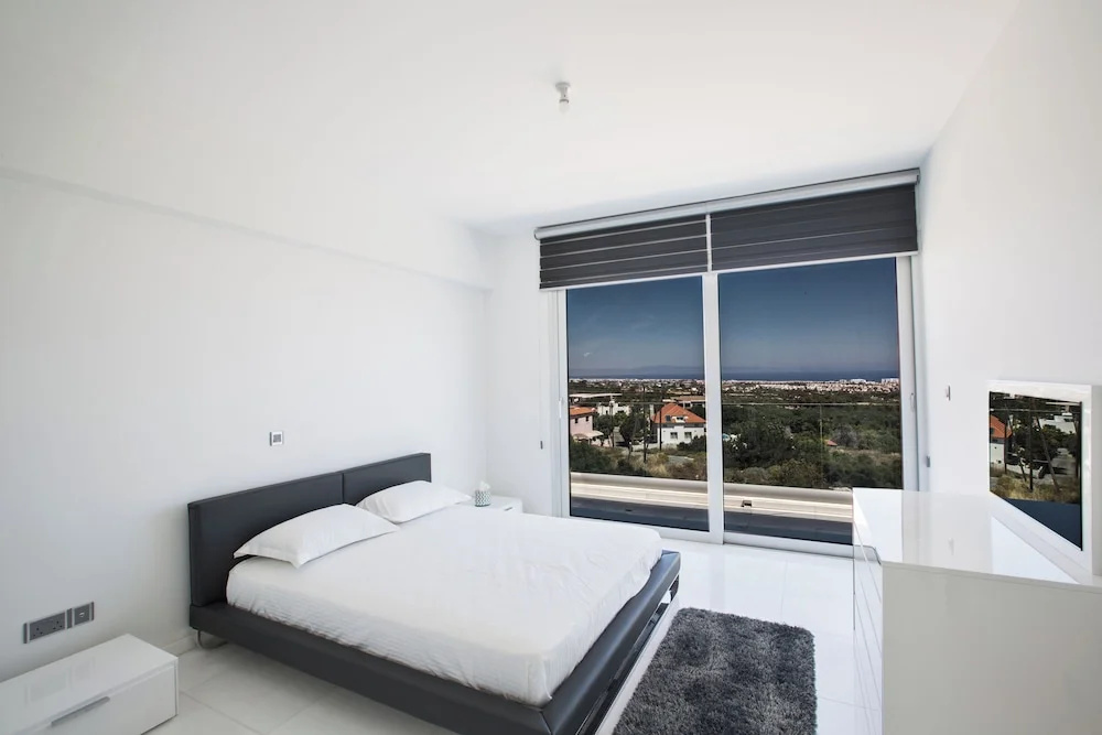 KO1 With Breathtaking sea Views