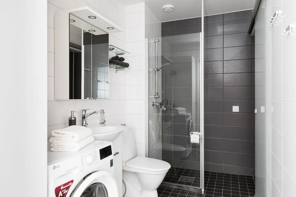 SleepWell Apartments Itäkeskus, direct metro to city center and bus to airport