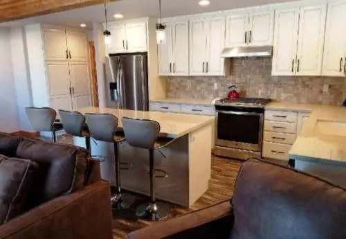 Ski Run Villas Retreat Listing #416