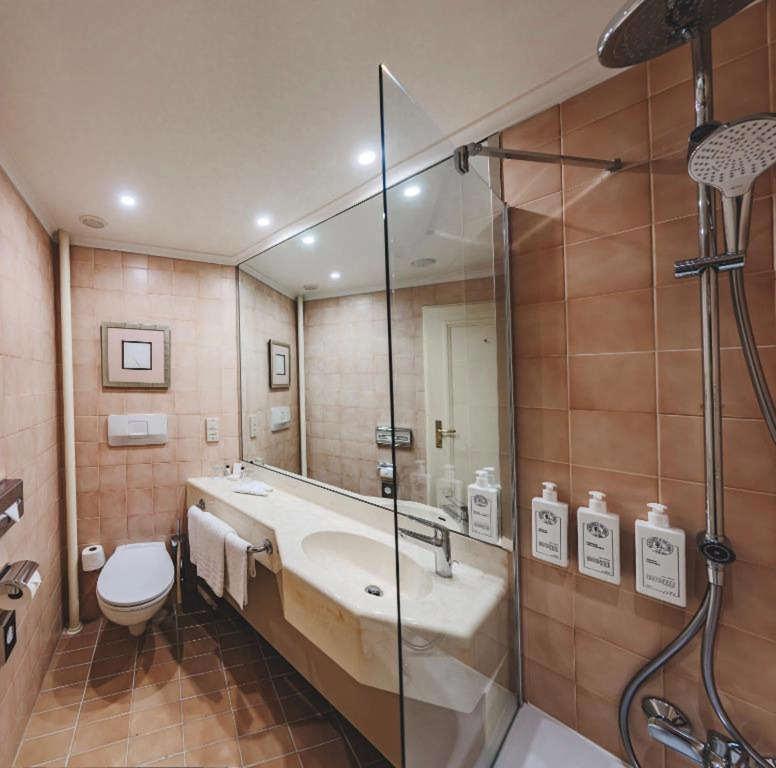 Grand Hotel Prague Towers - Czech Leading Hotels