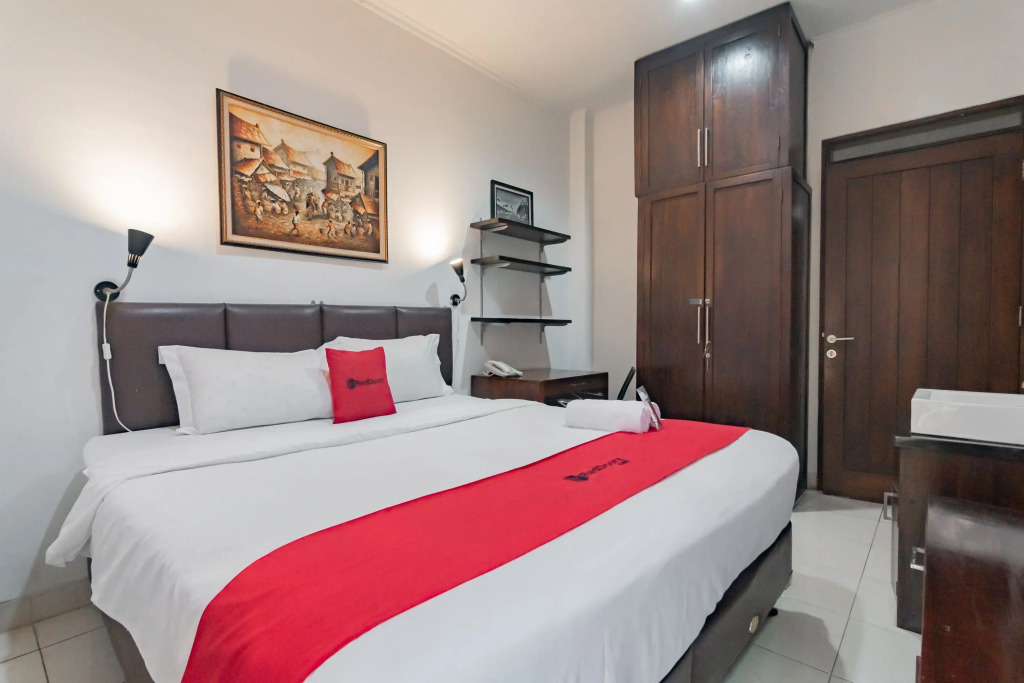 RedDoorz @ Dago Asri 3