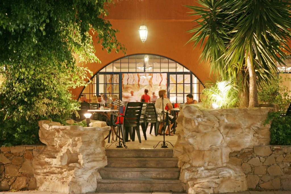 Navarria Blue Hotel