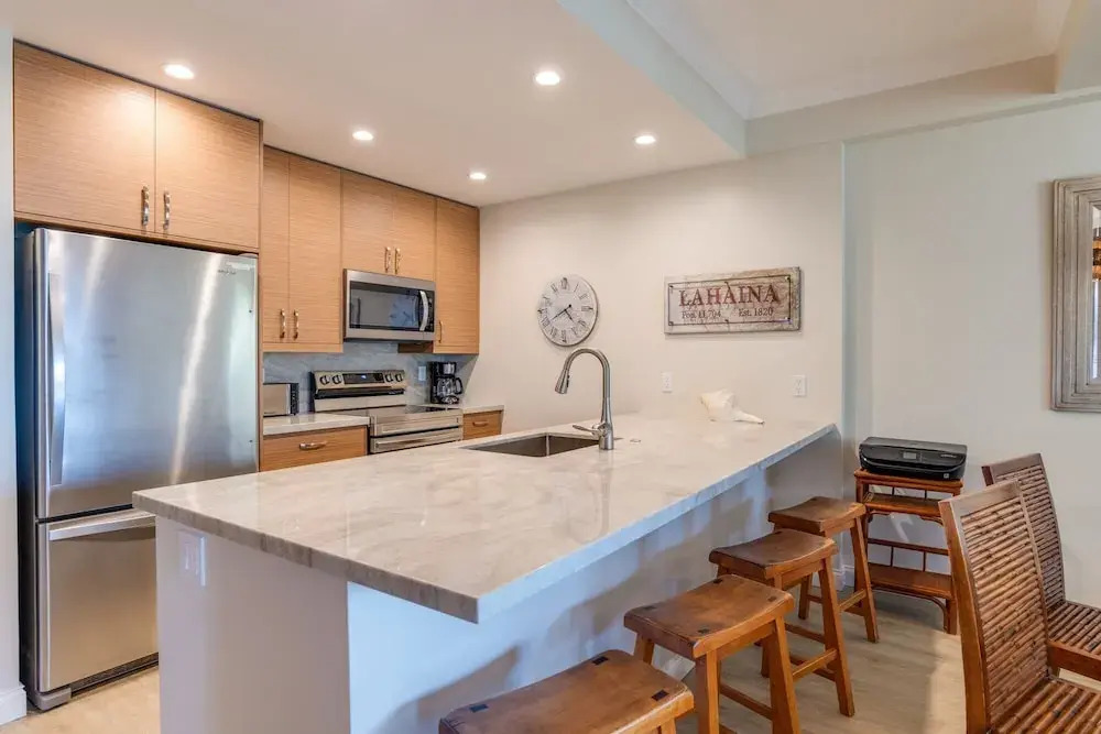 Kahana Outrigger #1a2 3 Bedroom Condo by RedAwning