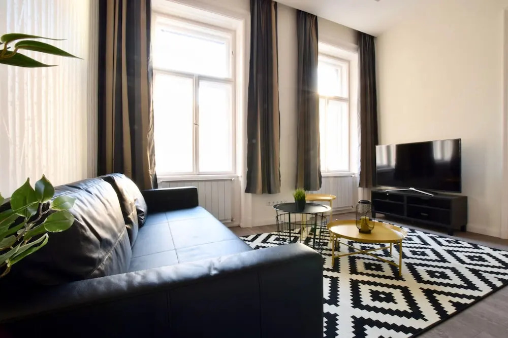 Standard Apartment by Hi5 - Dessewffy 37 suites