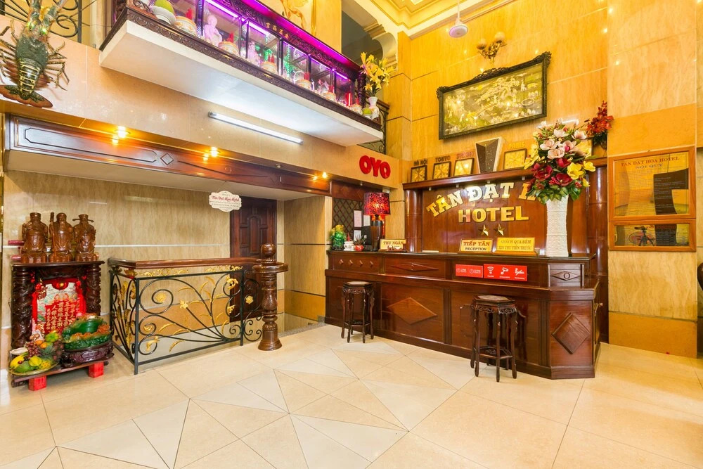 Tan Dat Hoa Hotel & Massage