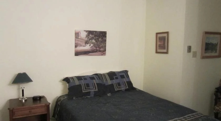 Cedars Inn