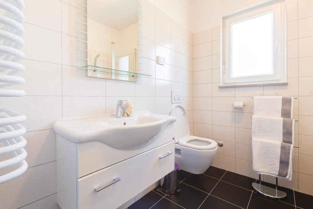 Stunning Home in Fazana With Wifi and 3 Bedrooms