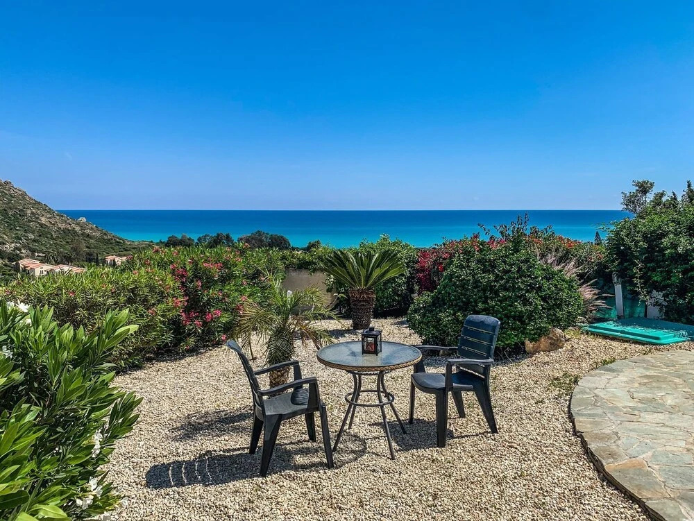3 Bedroom Villa , With Fantastic sea View, Landscaped Garden Free Wi-fi