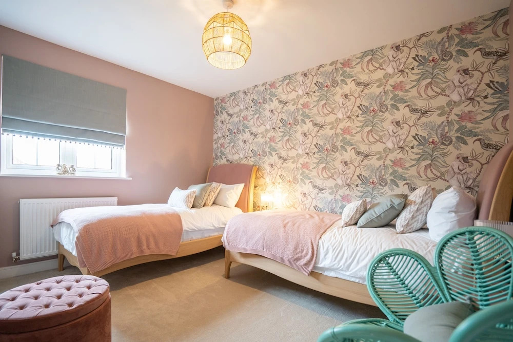 Six Bedroom New-build Detached House In Bicester