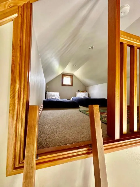 Lexis Lodge