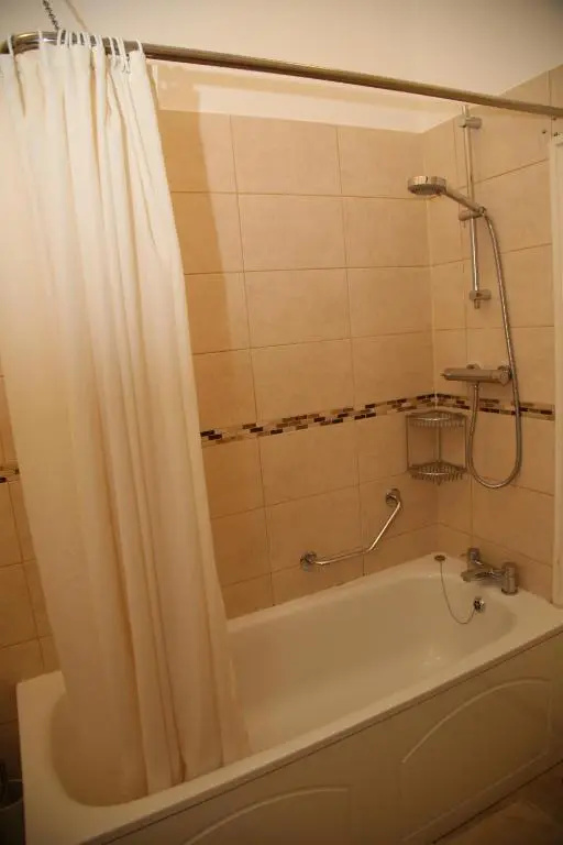 Victorin House - All rooms are EN-SUITE