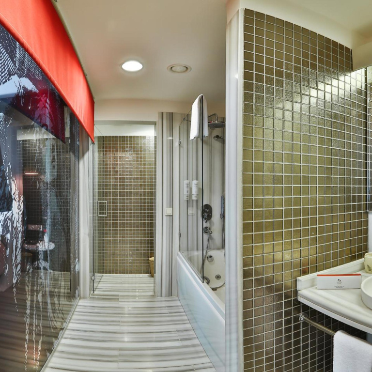 Senatus Hotel - Special Class