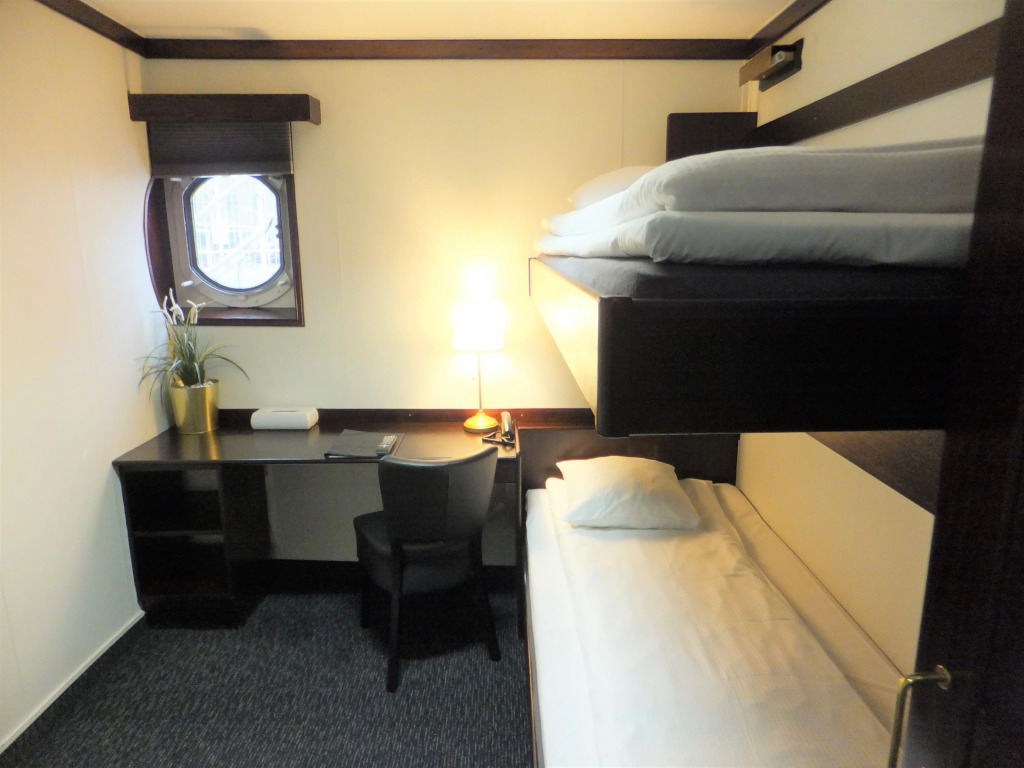 Mälardrottningen Yacht Hotel