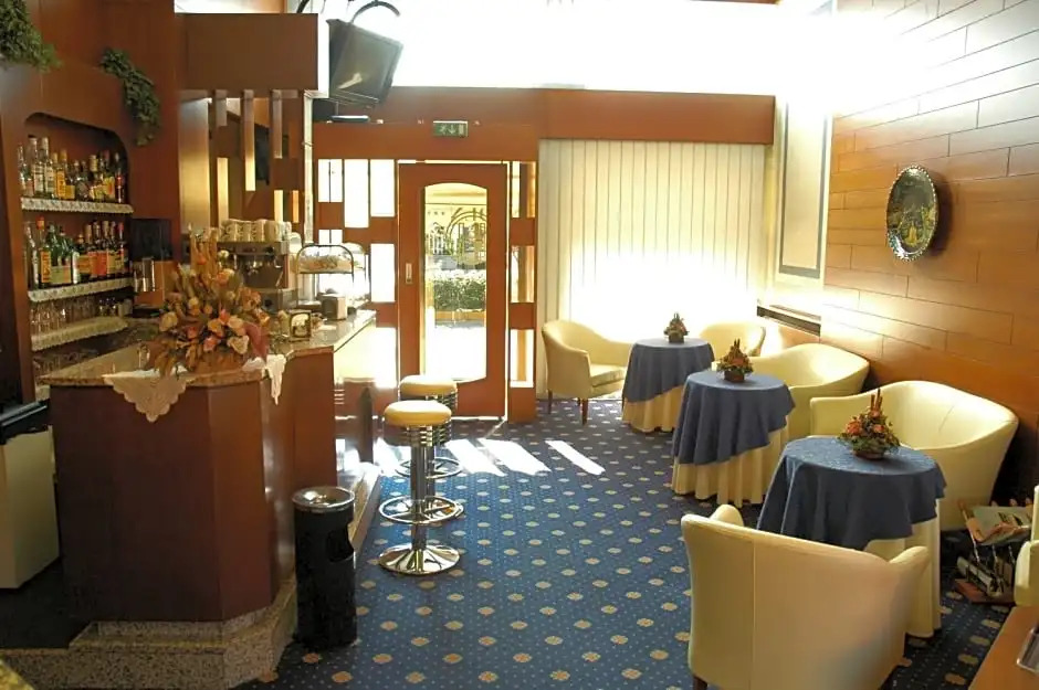 Hotel Lincoln