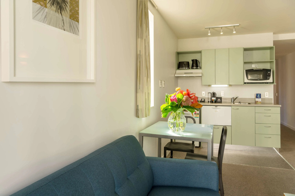 Astelia Apartment Hotel