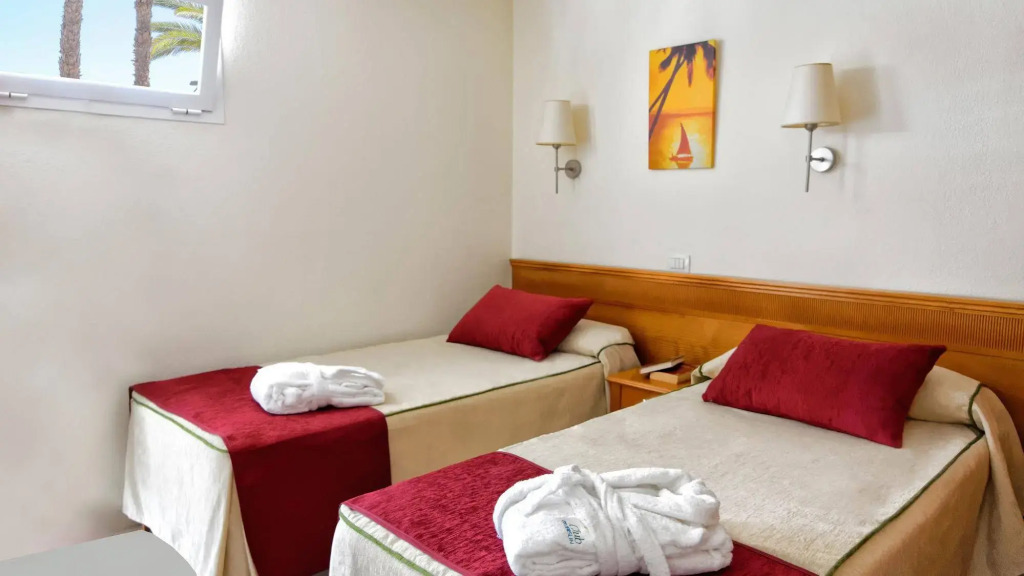 Apartamentos Cocoteros