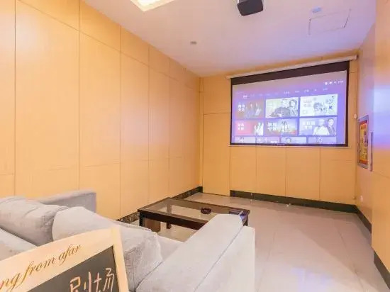 Tongbao Hotel