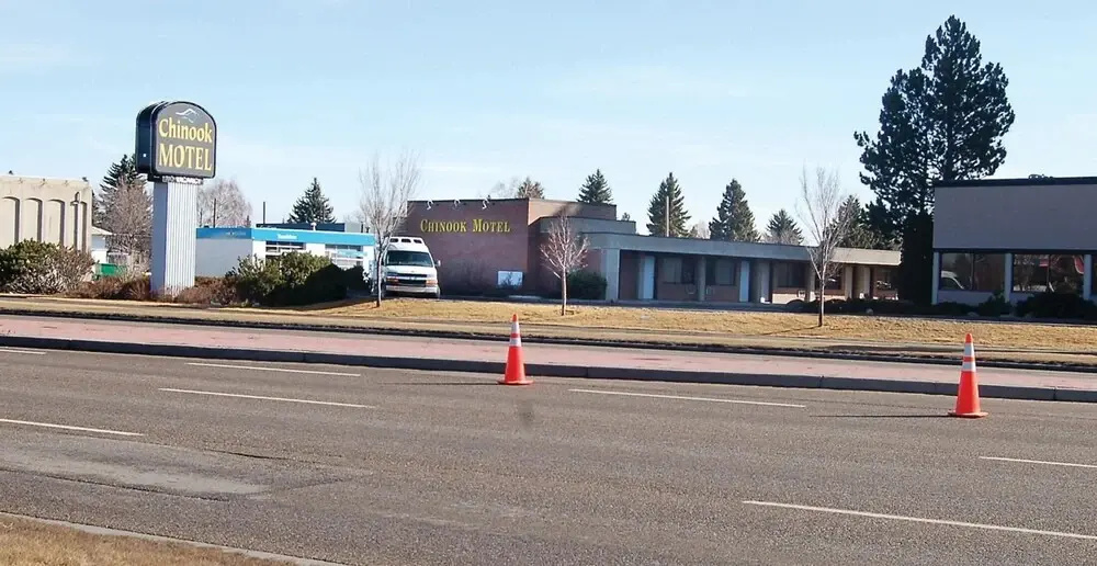 Chinook Motel