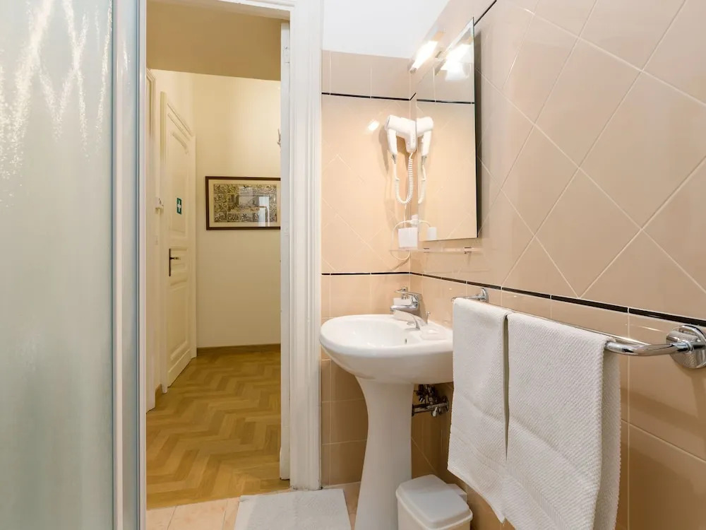 Elegant Apartment in Heart of Rome near Vatican