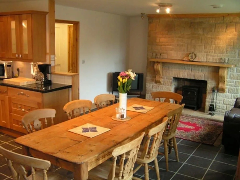Cherry Tree Lodge