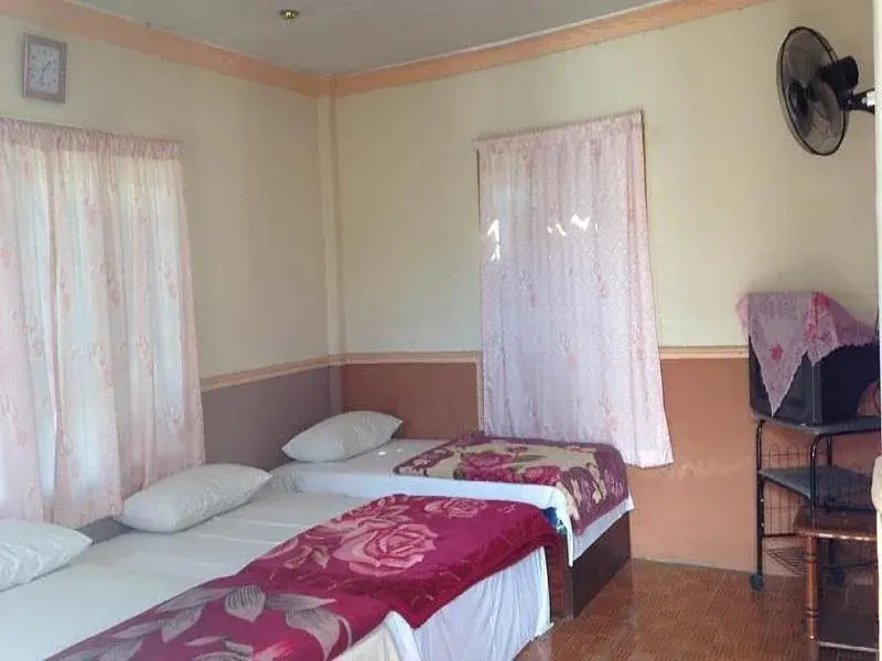 Cherry Queen Hotel