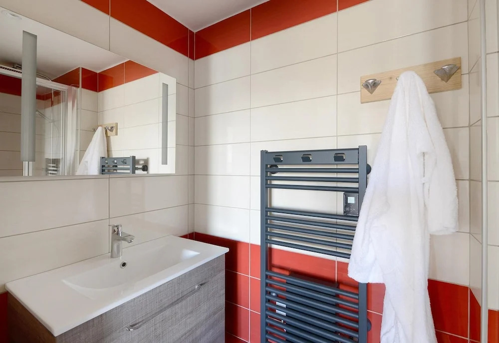 Residence LES Coches Apartment in a Family Resort on the Slopes Bac415