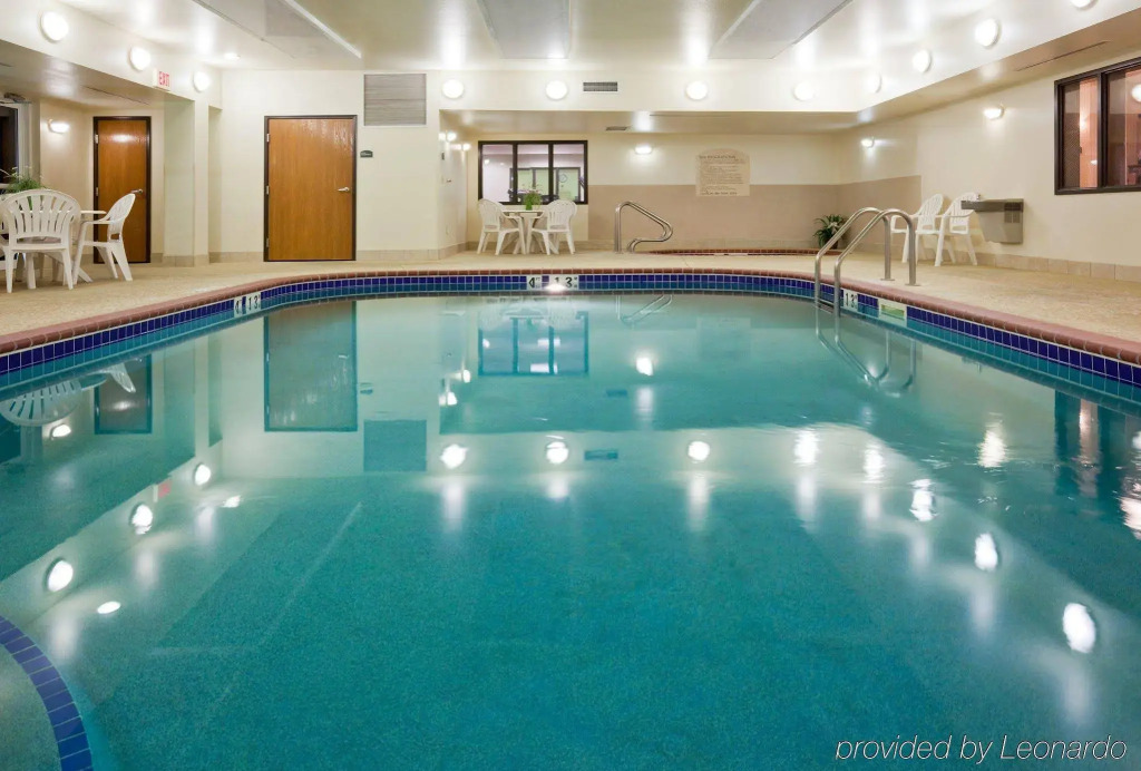 Holiday Inn Express & Suites Yankton by IHG
