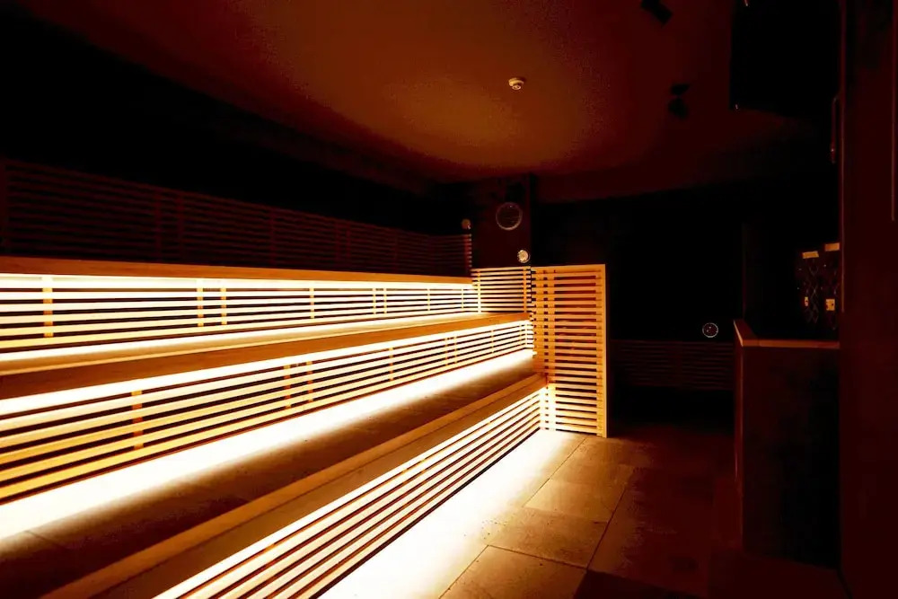 Sugoi Sauna & Stay Azabujuban Ekimae - Caters to Men
