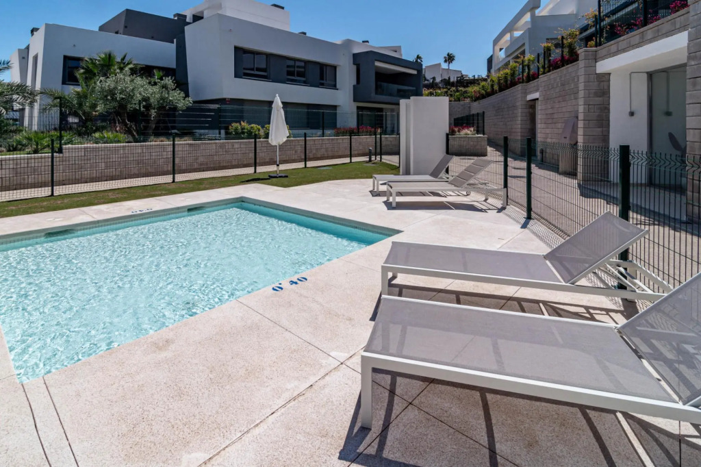 VG13- Modern apartment, 5 min to beach