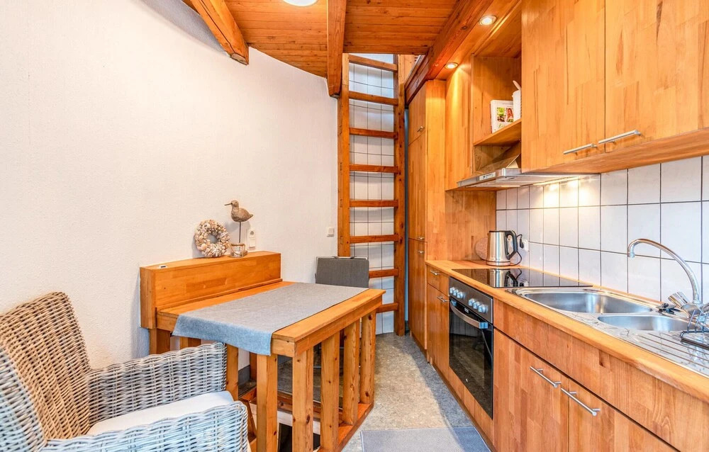Gorgeous Home In Otterndorf With Wifi