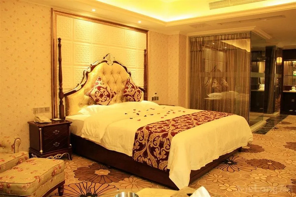 Yijia Hotel
