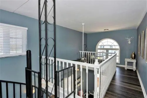 Light House Grand Suite (Luxury Bayfront House Sleeps 10, Private Cabanas, Fire Pits and 100` Pier)