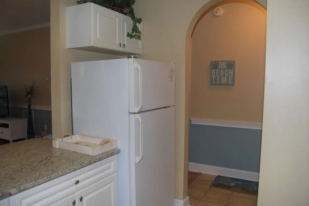 4673 Wild Iris Dr 203 2 Bedroom Condo by Redawning