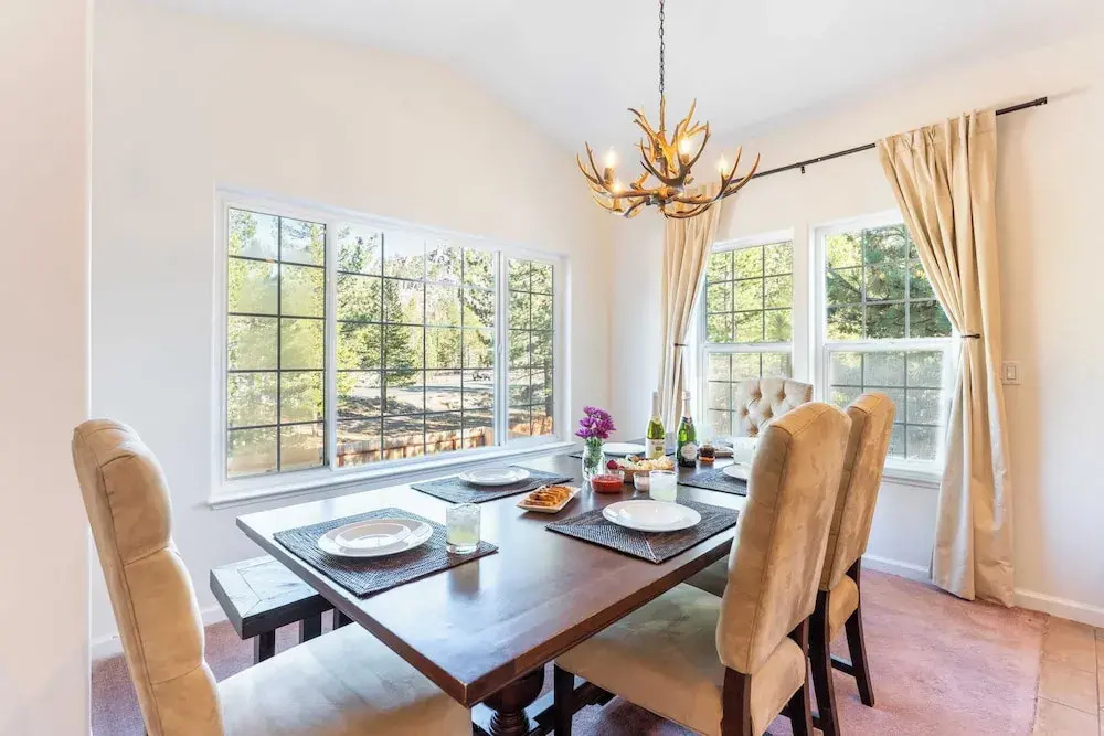 Blitzen by Avantstay Pet-friendly Tahoe Retreat, Near Heavenly Ski Resort