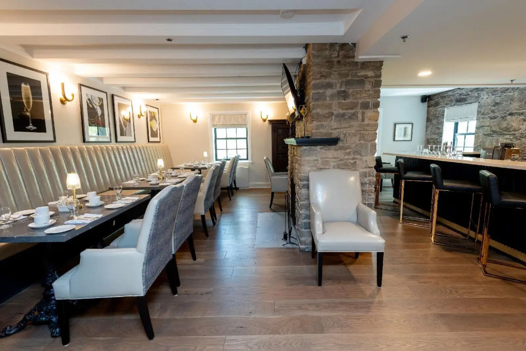 The Glenerin Inn